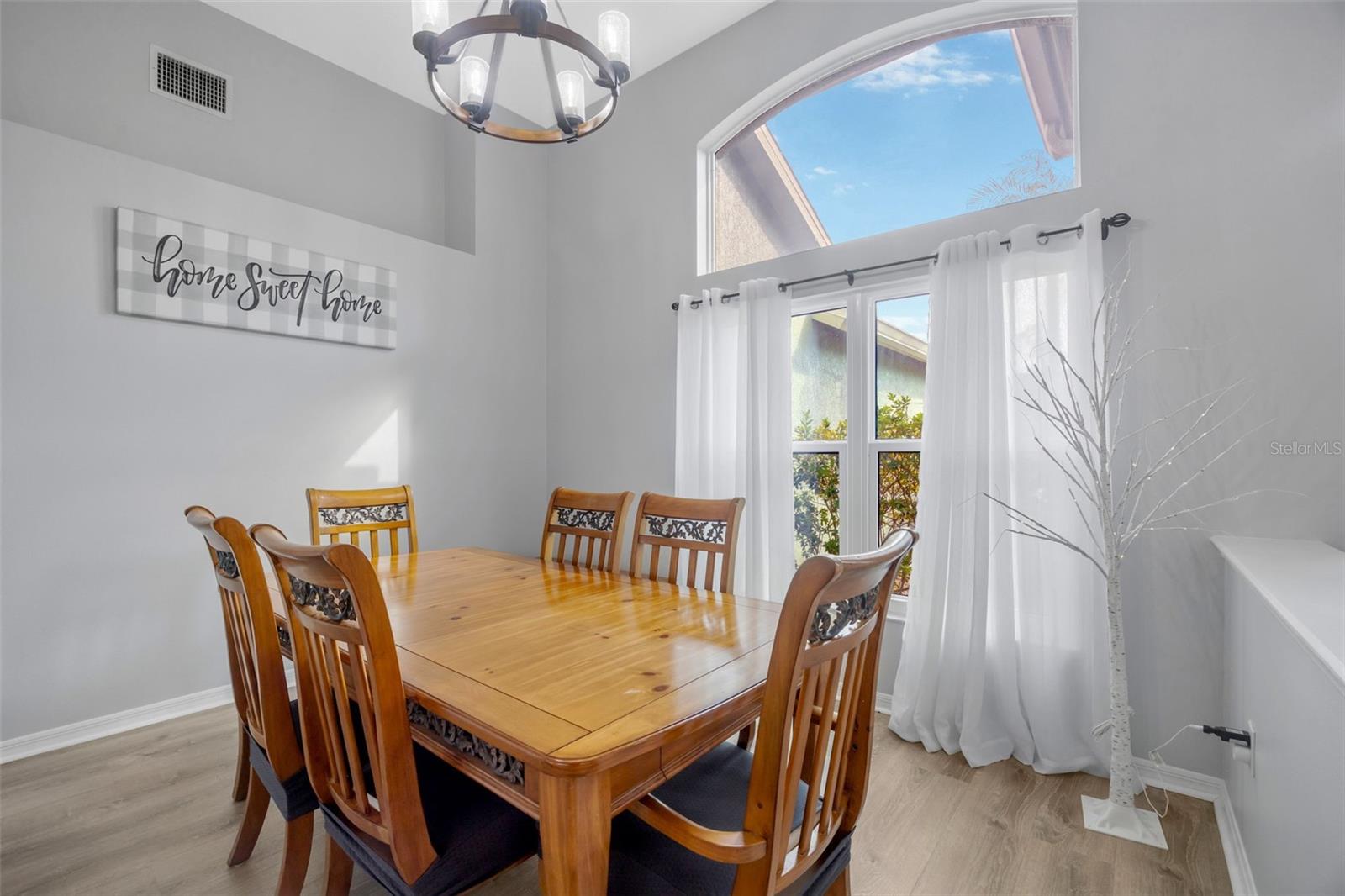 MEADOW POINTE I - Residential