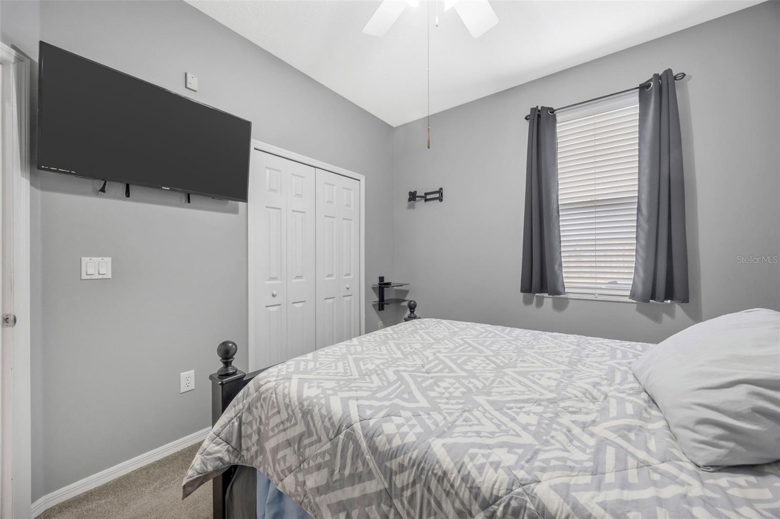 MEADOW POINTE I - Residential