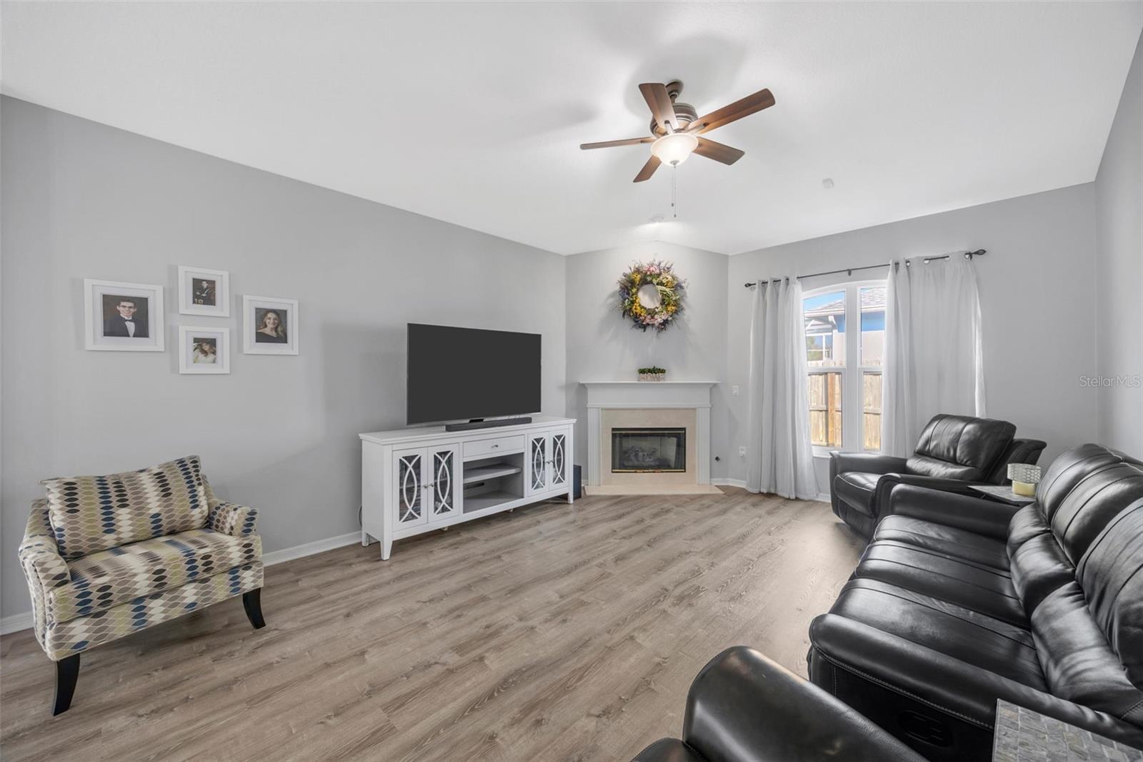 MEADOW POINTE I - Residential