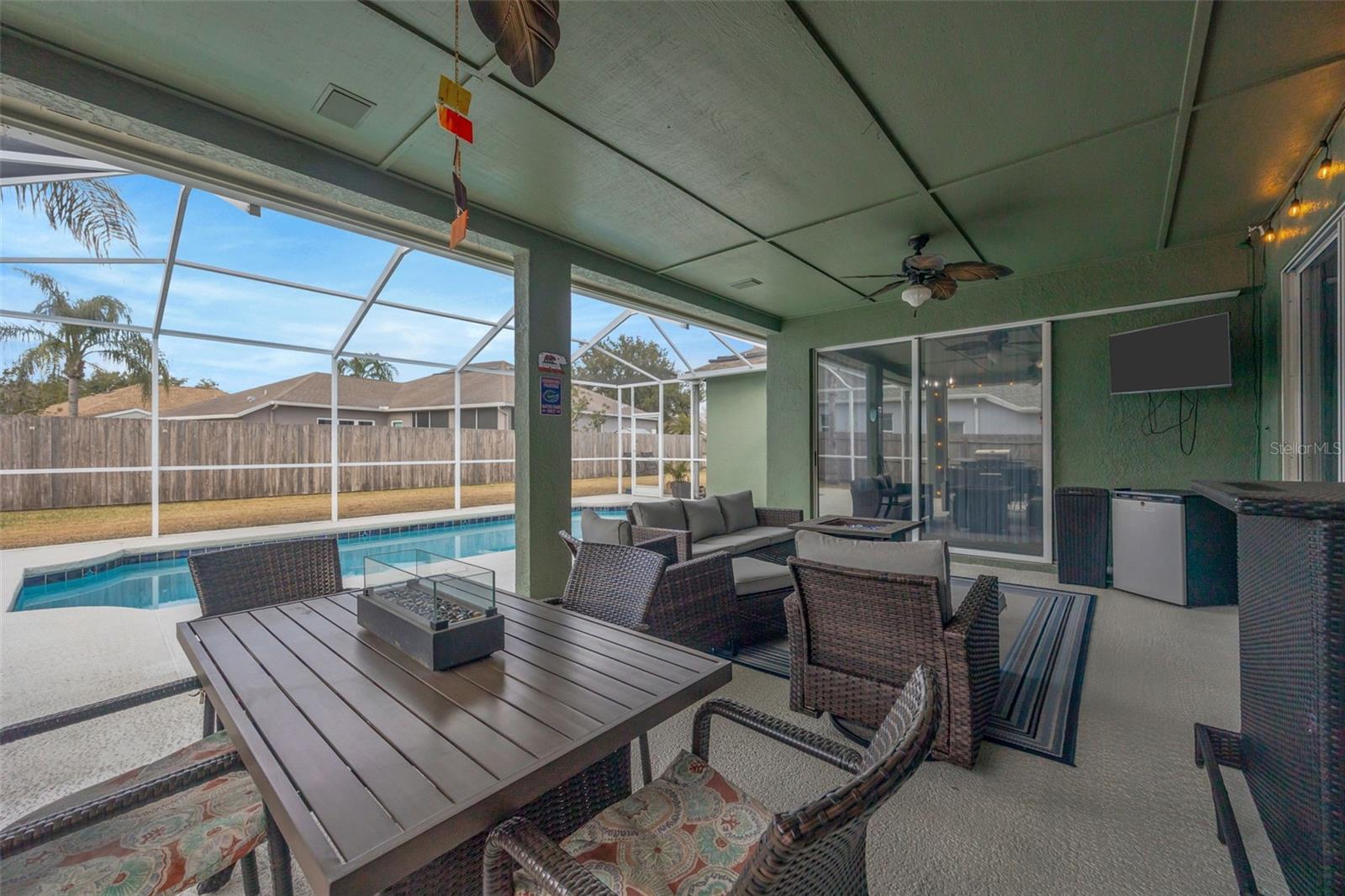 MEADOW POINTE I - Residential