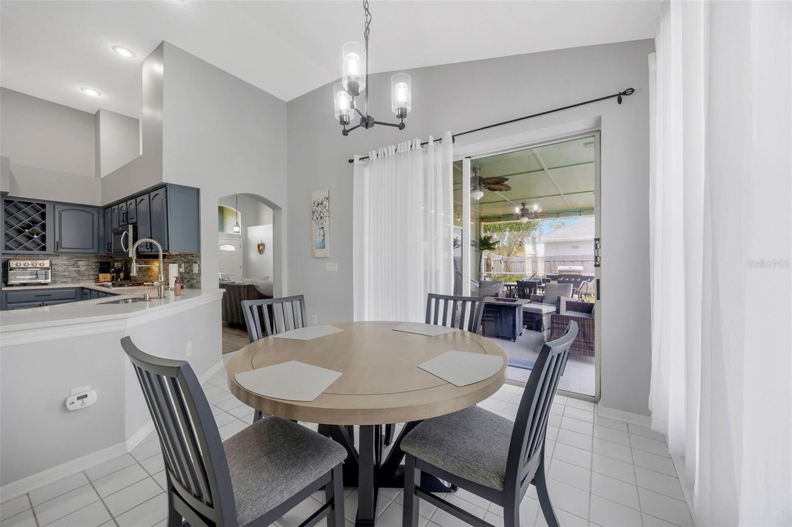 MEADOW POINTE I - Residential