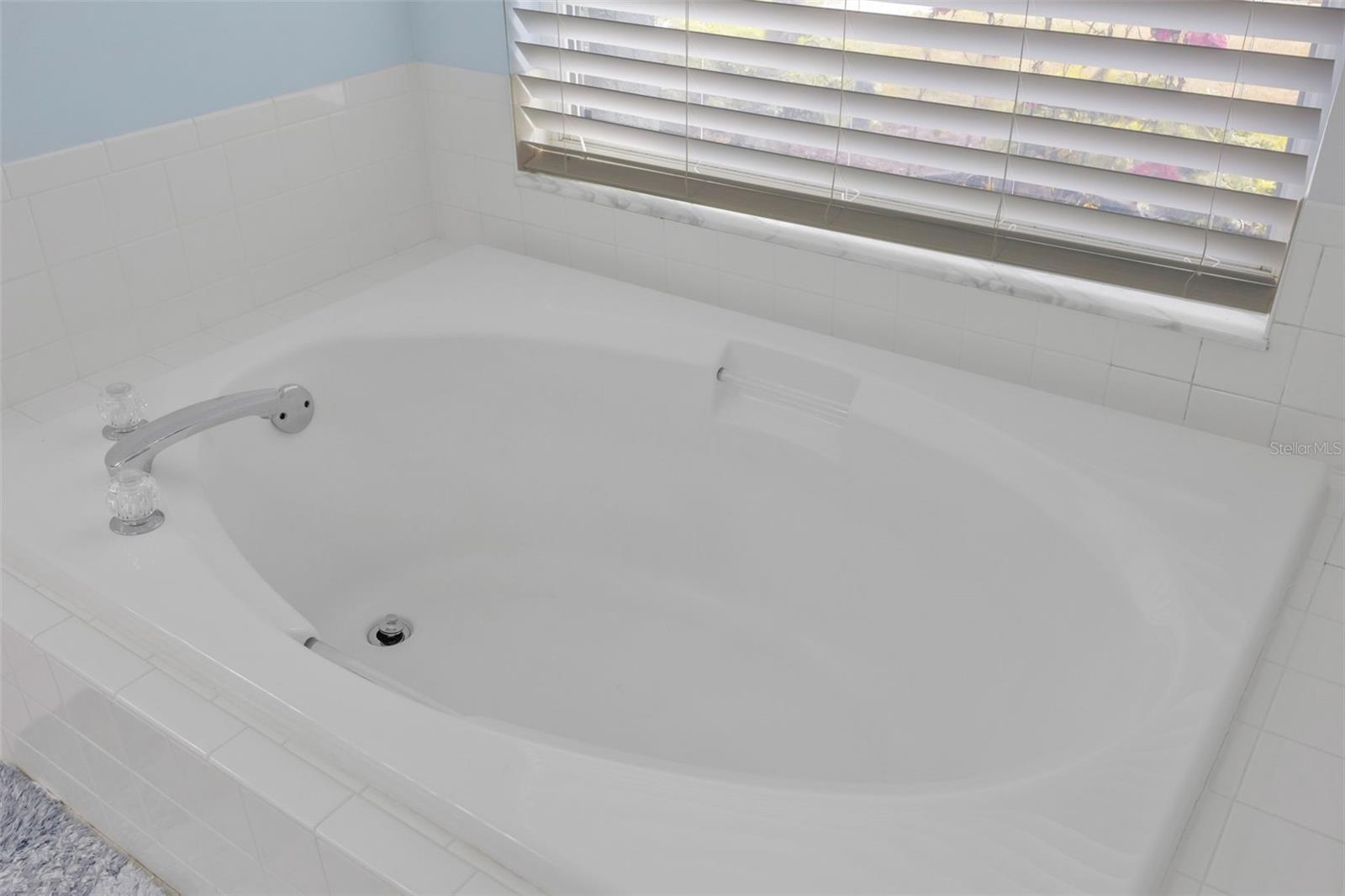 MEADOW POINTE I - Residential