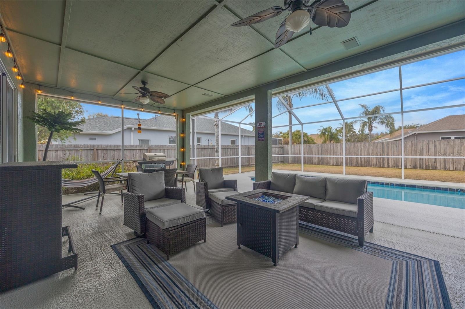 MEADOW POINTE I - Residential