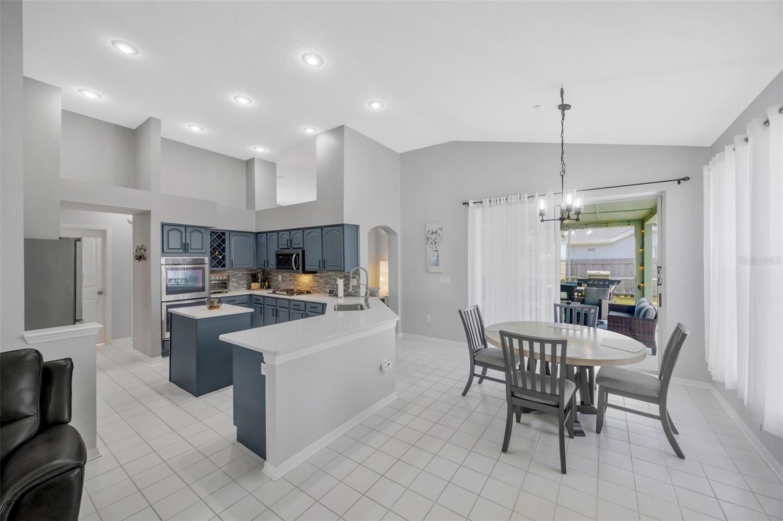 MEADOW POINTE I - Residential