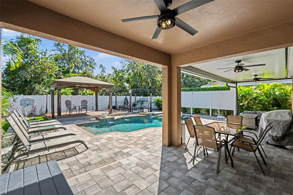 Photo of 11512 Warren Oaks Place, Riverview, FL 33578 (MLS # TB8560771)