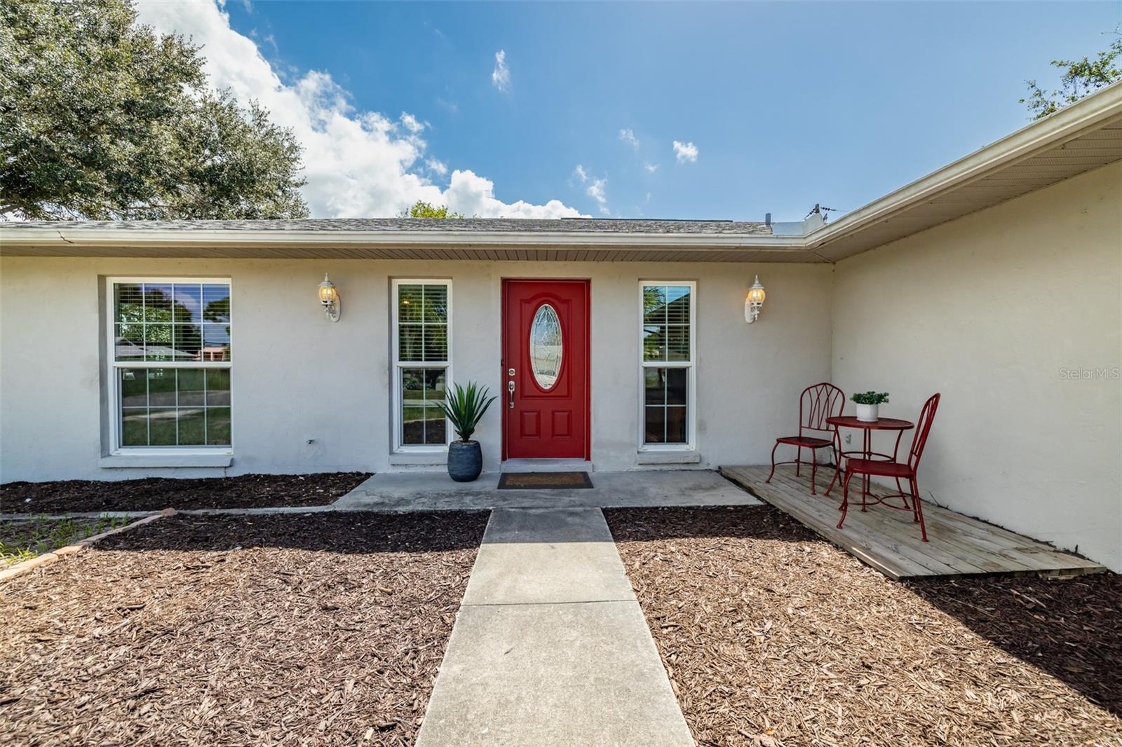 6711 CONETTA DRIVE