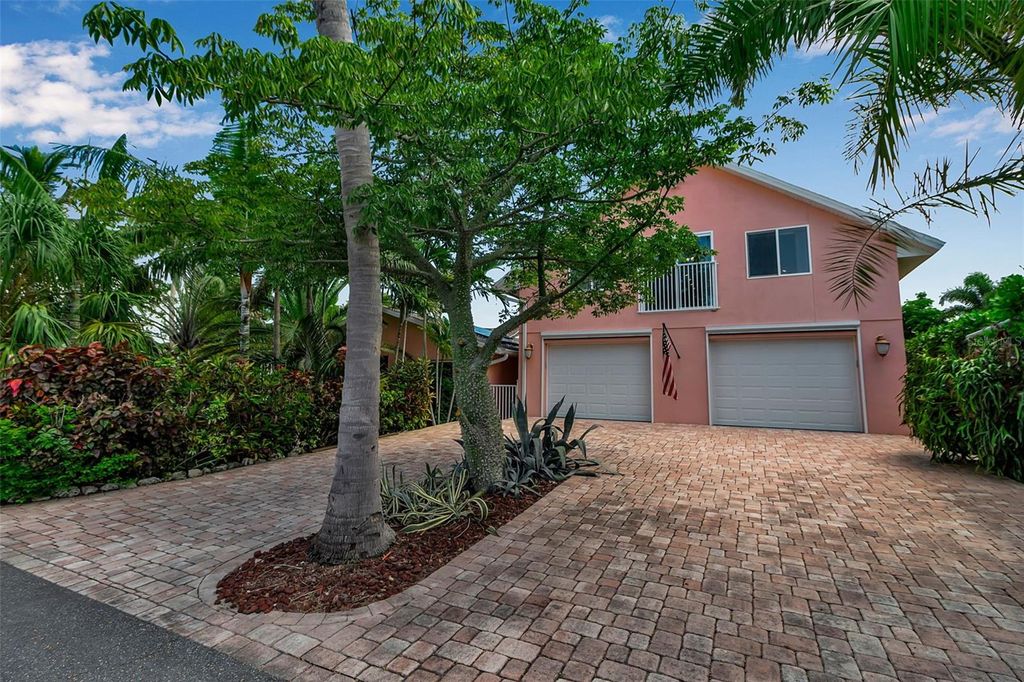 Photo of 7908 19th Avenue Drive W, Bradenton, FL 34209 (MLS # A4658264)