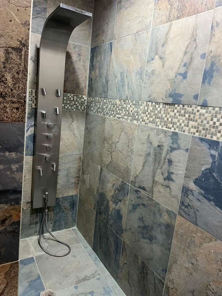 UNRECORDED CYPRESSWOOD MDWS - Residential Lease