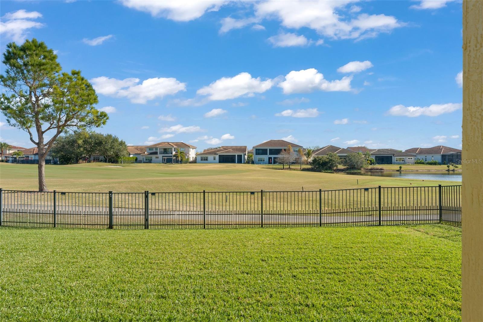 EAGLE CREEK - Residential