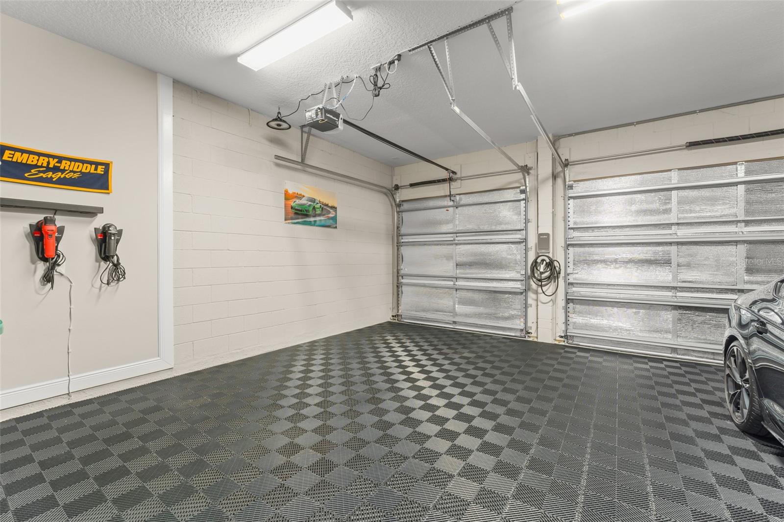 EAGLE CREEK - Residential