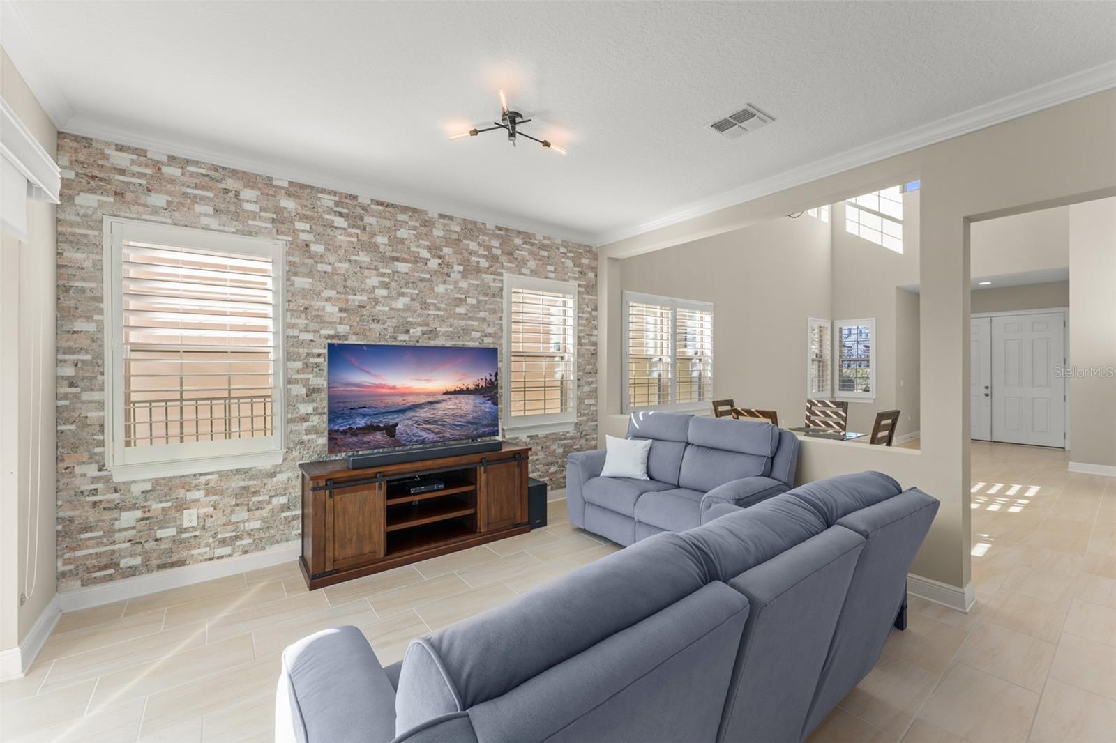 EAGLE CREEK - Residential