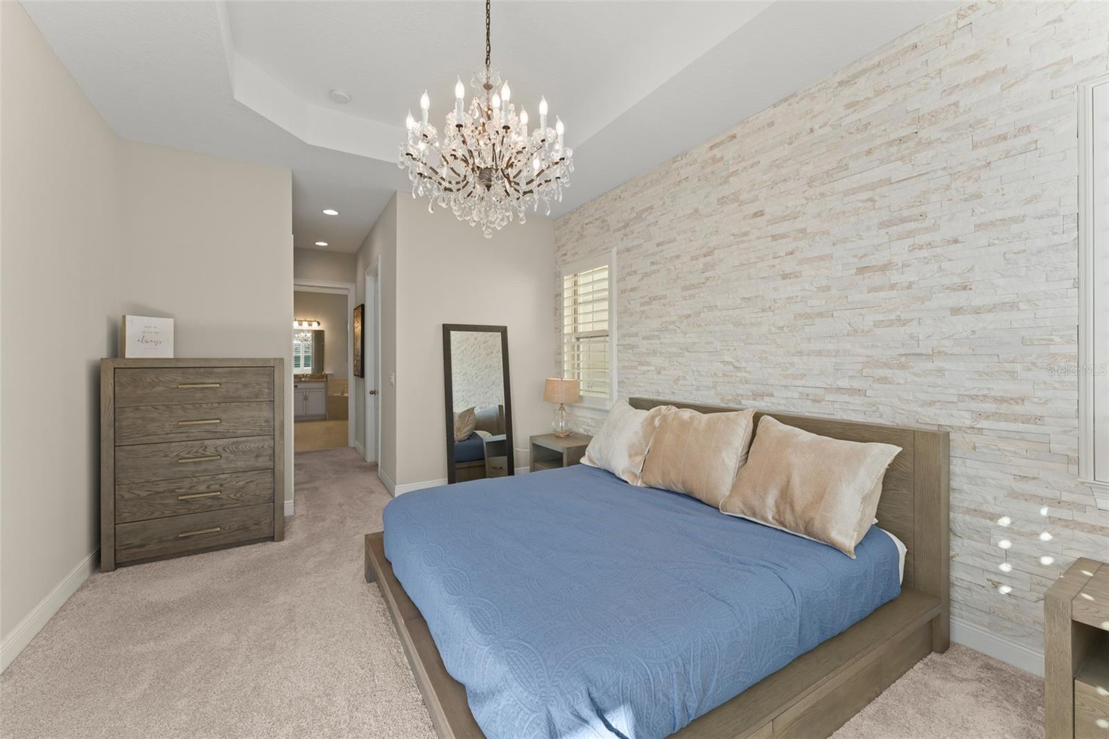 EAGLE CREEK - Residential