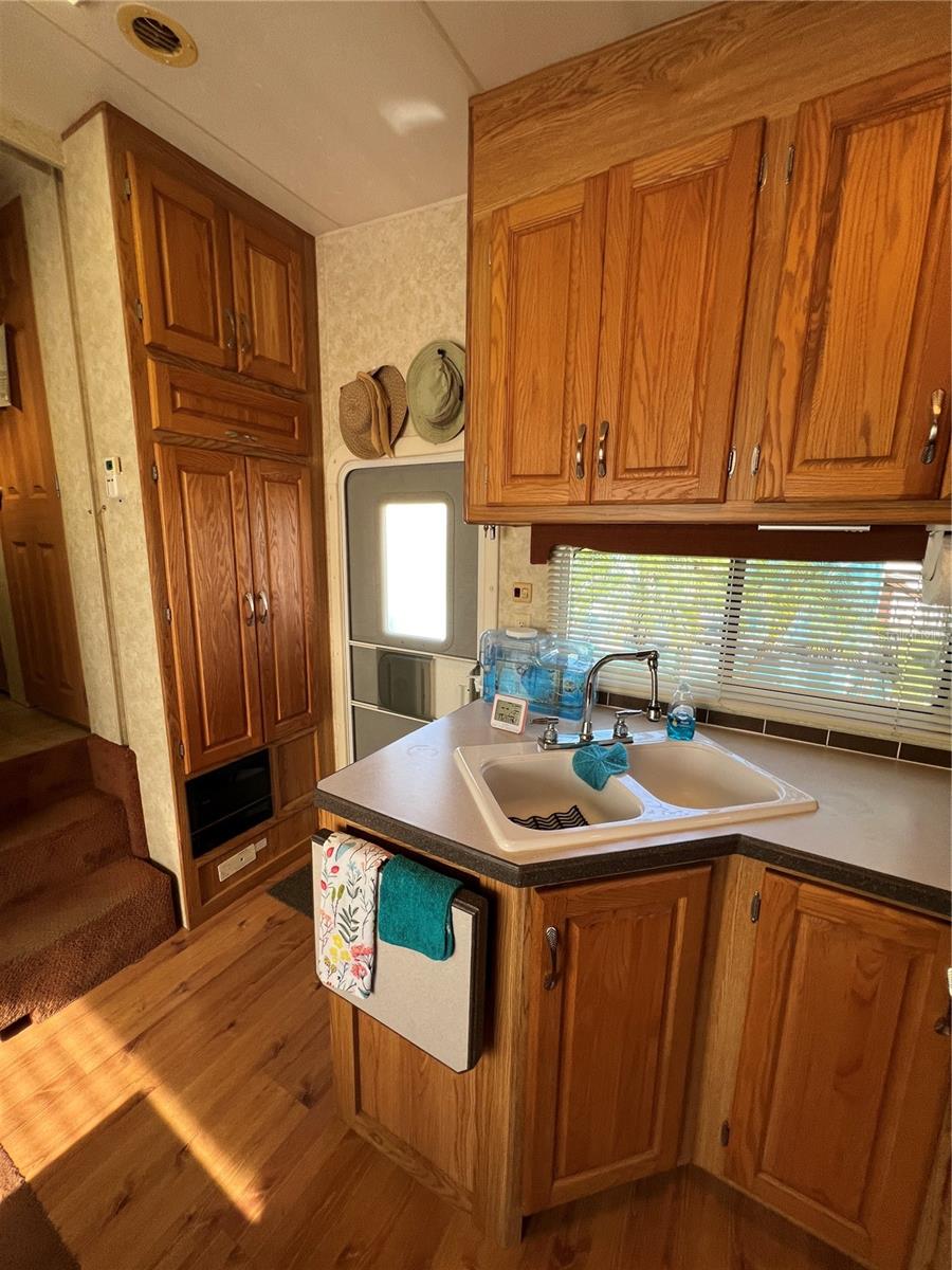 ANCIENT OAKS RV RESIDENCE I - Residential