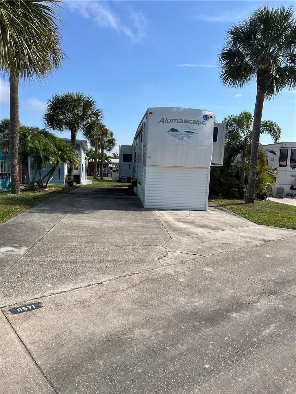 Photo of 6571 SE 55th Street, Okeechobee, FL 34974 (MLS # OK224967)