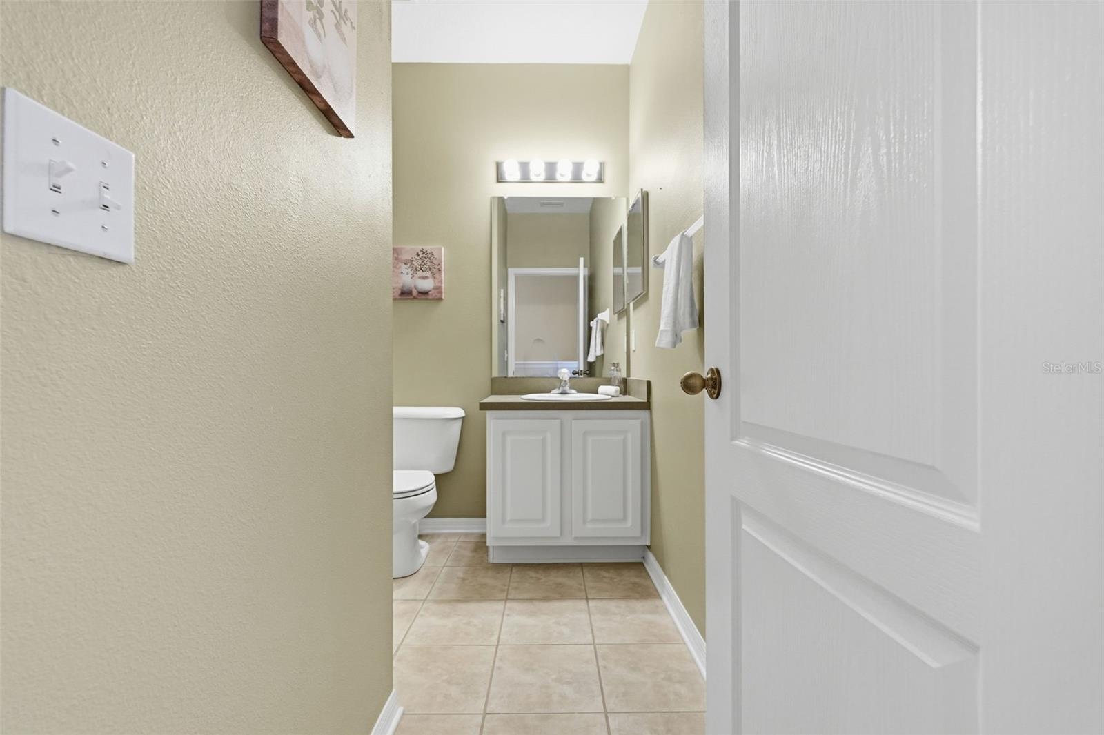 LONE STAR TWNHMS - Residential