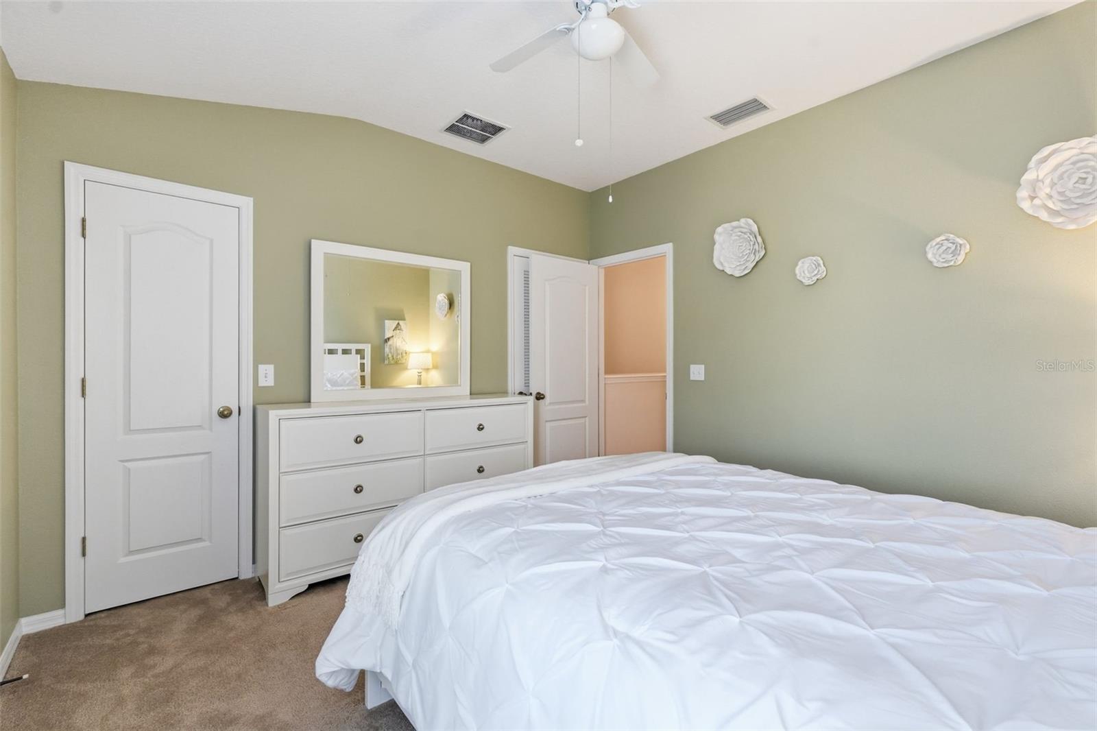 LONE STAR TWNHMS - Residential