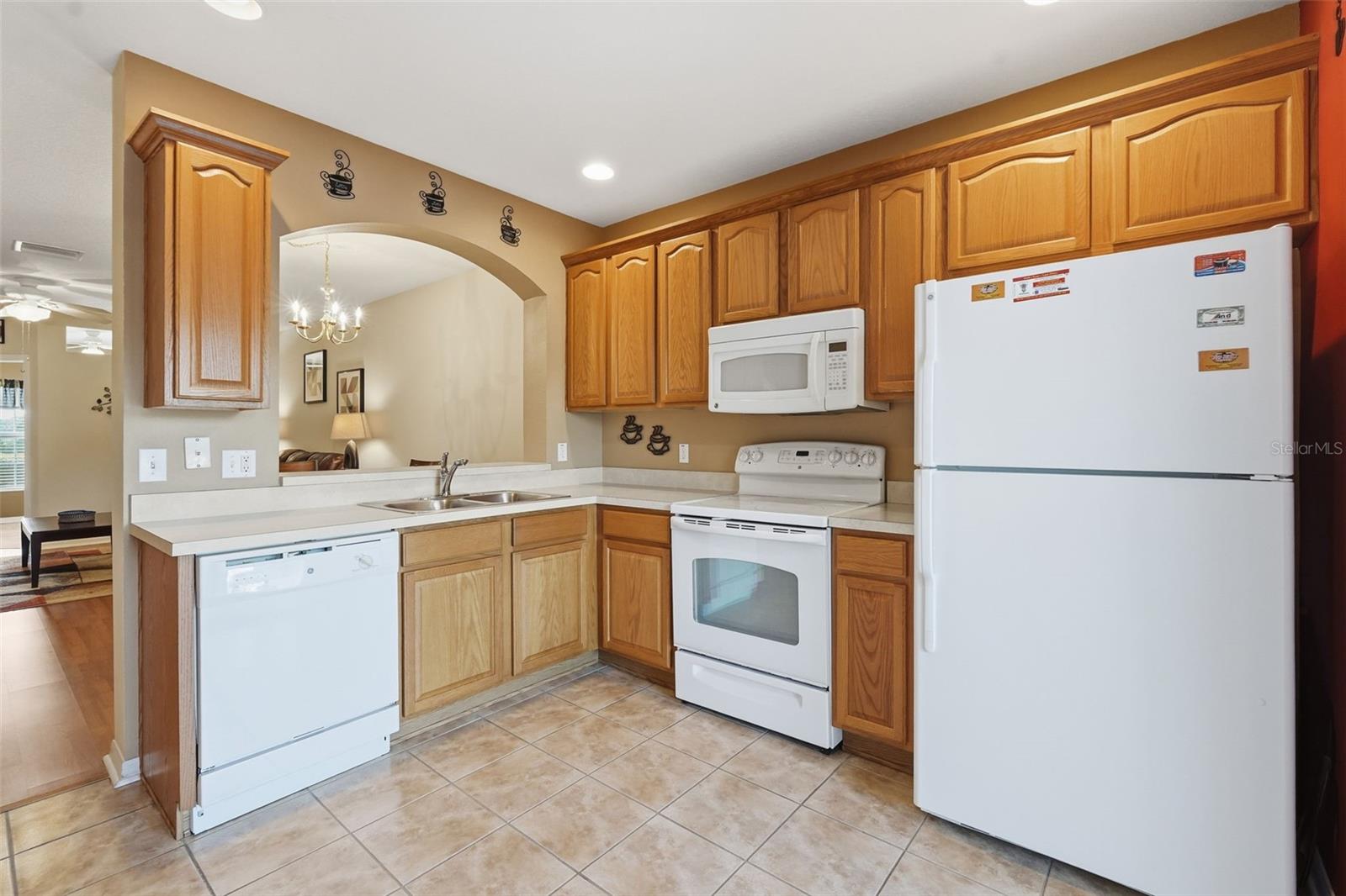 LONE STAR TWNHMS - Residential