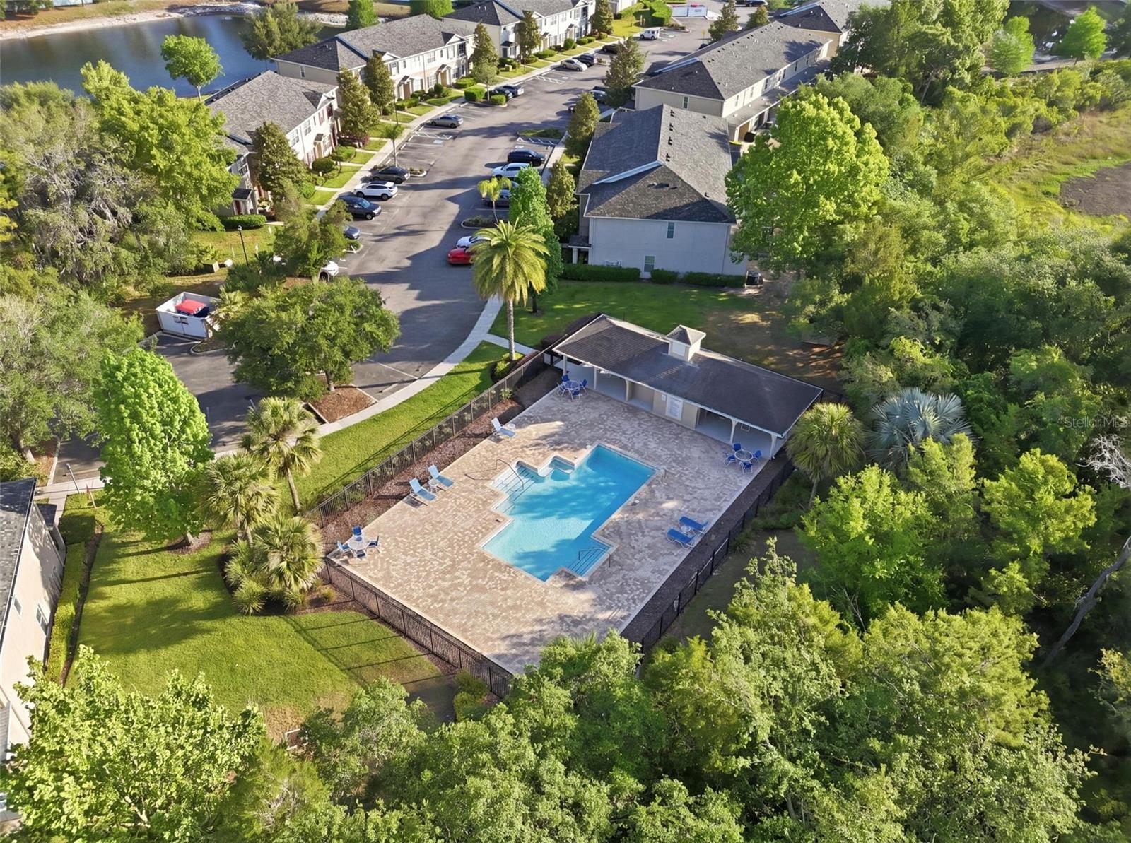 LONE STAR TWNHMS - Residential