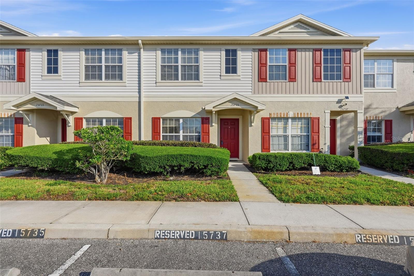 LONE STAR TWNHMS - Residential