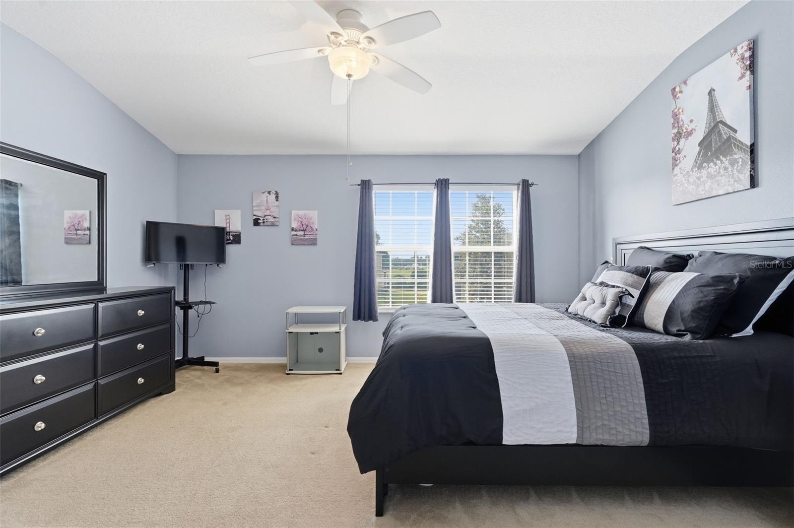 LONE STAR TWNHMS - Residential