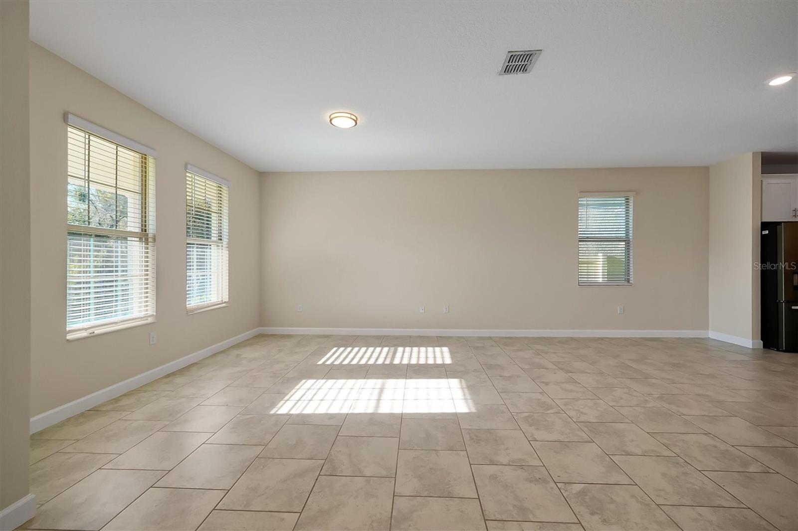 TUSKAWILLA CROSSINGS PH 2 - Residential