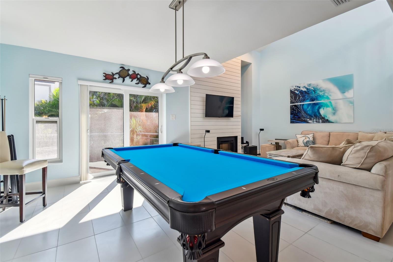 VILLAGE ON ISLAND ESTATES - Residential Lease