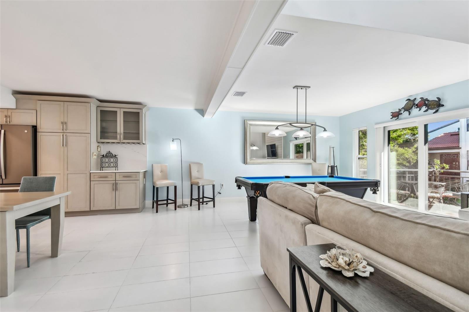 VILLAGE ON ISLAND ESTATES - Residential Lease
