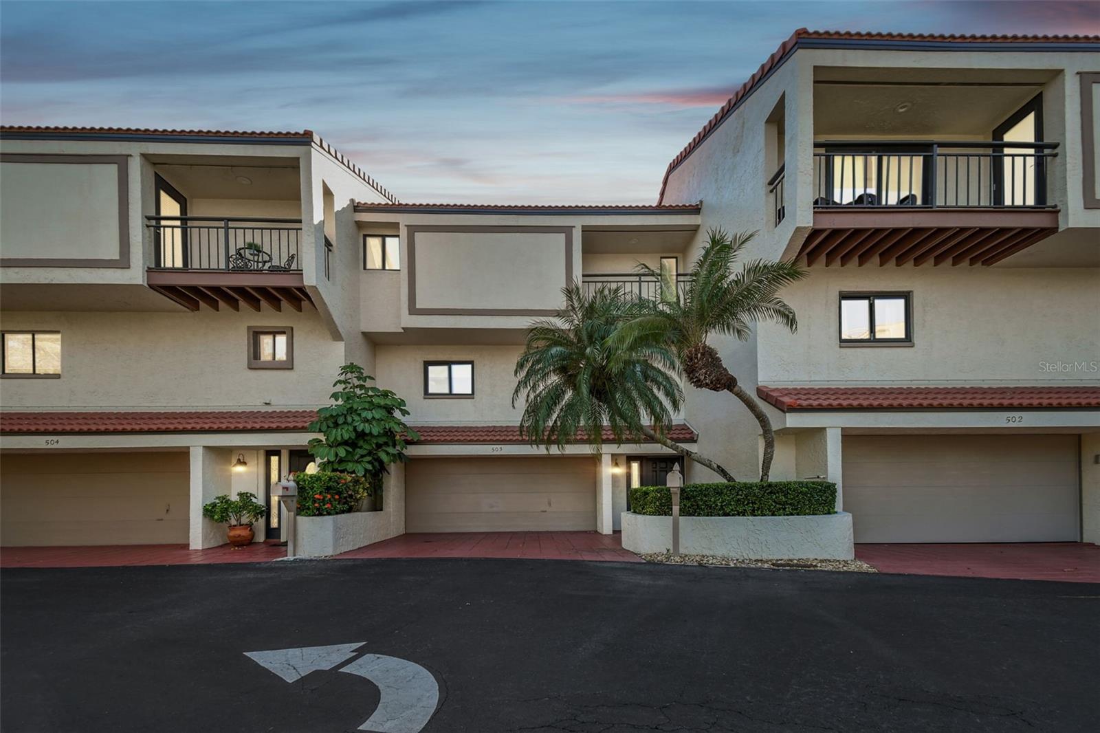 VILLAGE ON ISLAND ESTATES - Residential Lease