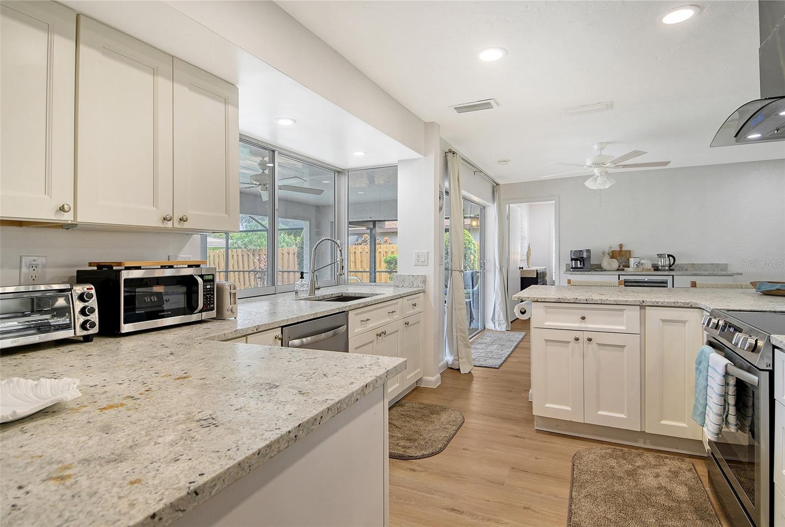 GULF GATE - Residential Lease