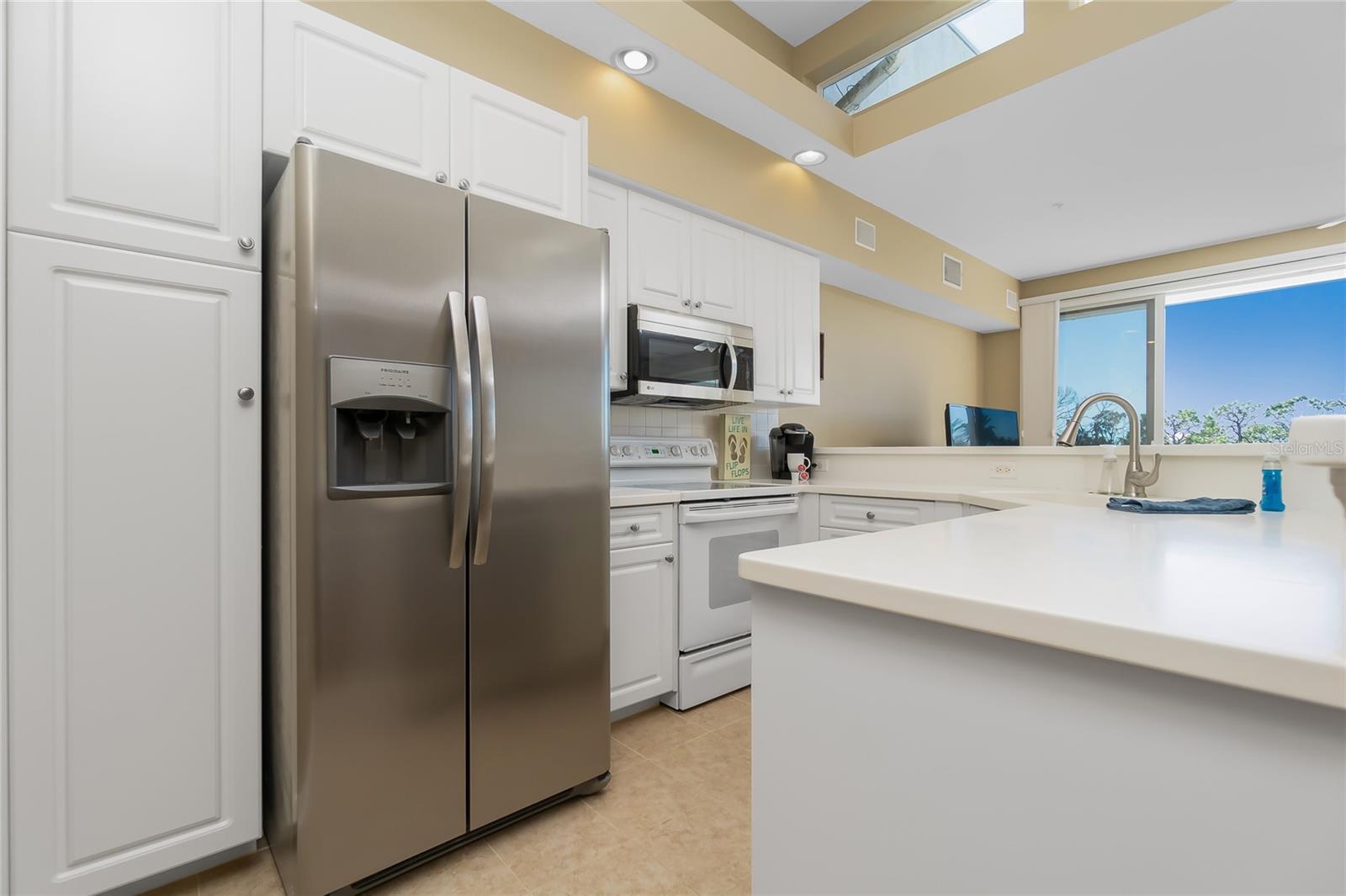 CAPE HAZE MARINA VILLAGE PH 01 - Residential Lease