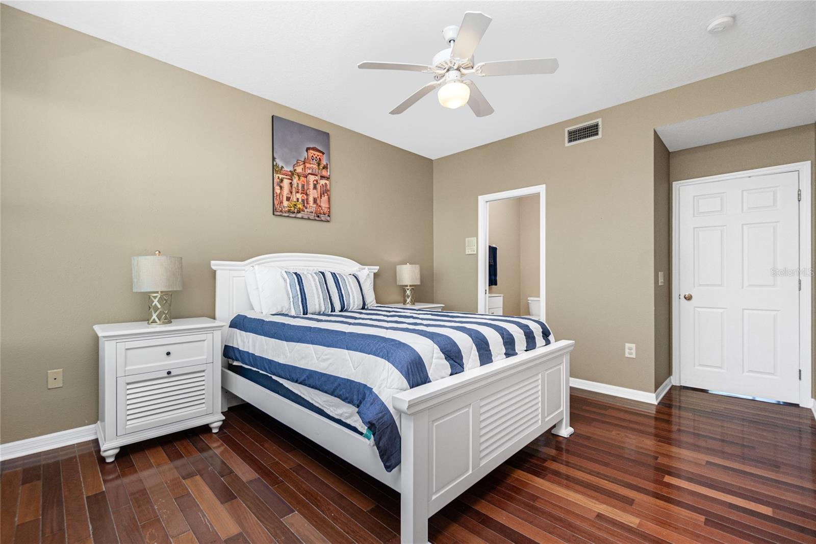 CAPE HAZE MARINA VILLAGE PH 01 - Residential Lease