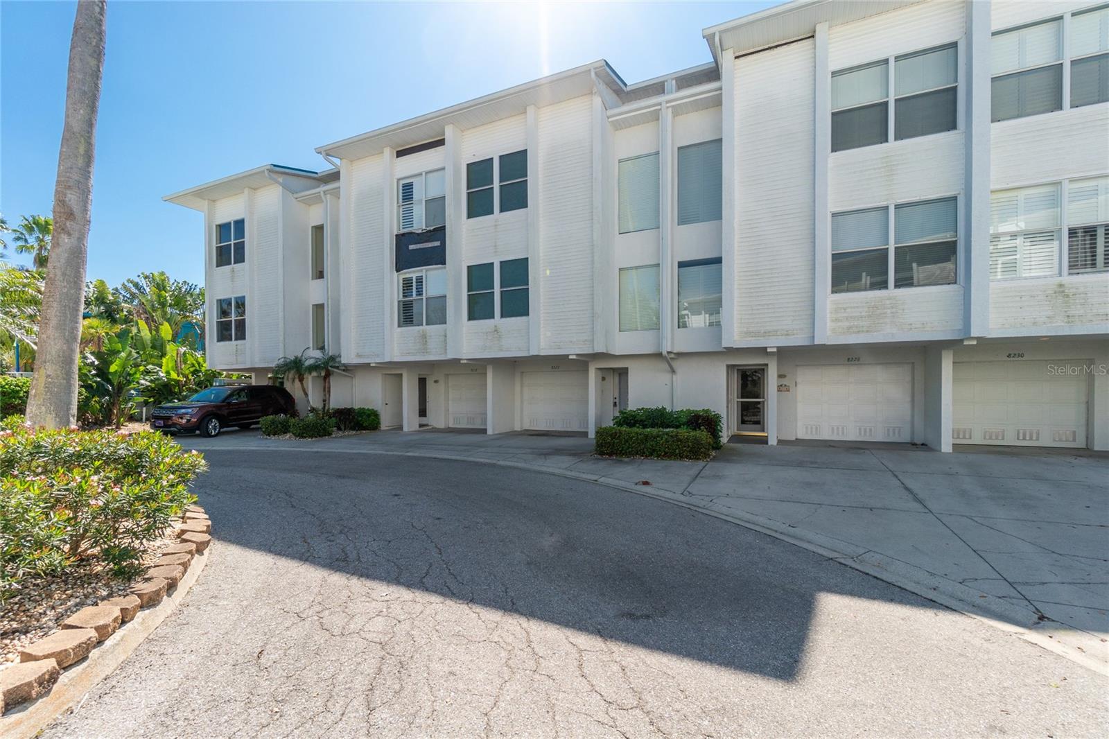 CAPE HAZE MARINA VILLAGE PH 01 - Residential Lease