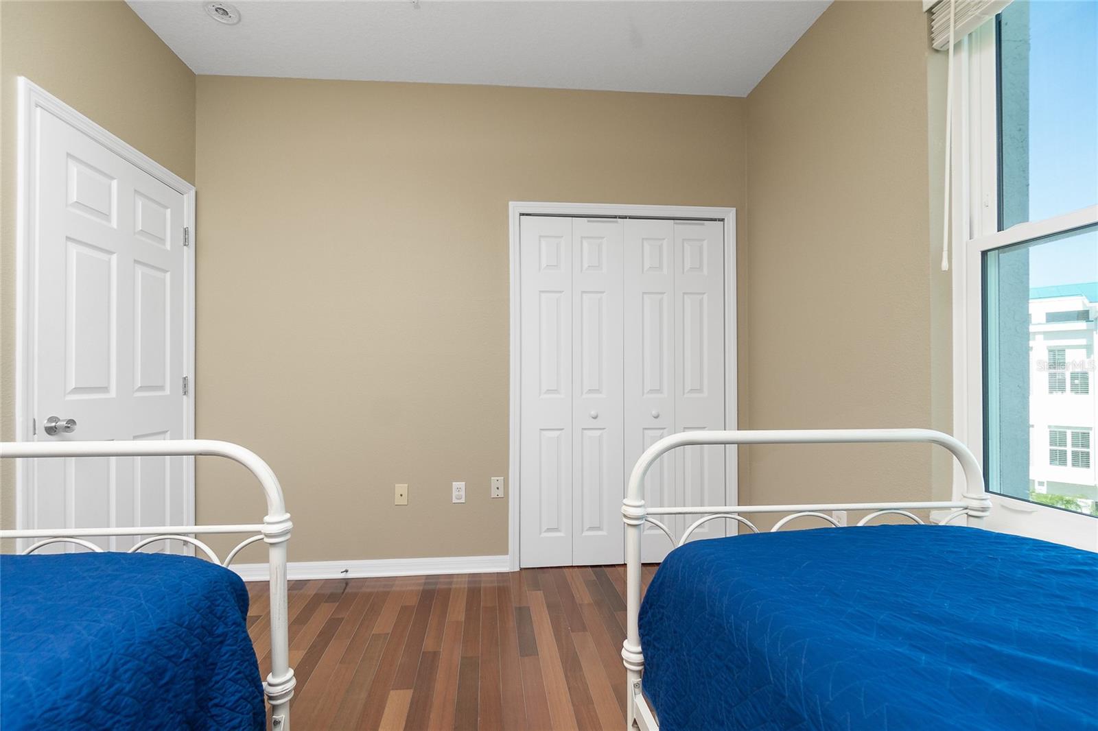 CAPE HAZE MARINA VILLAGE PH 01 - Residential Lease