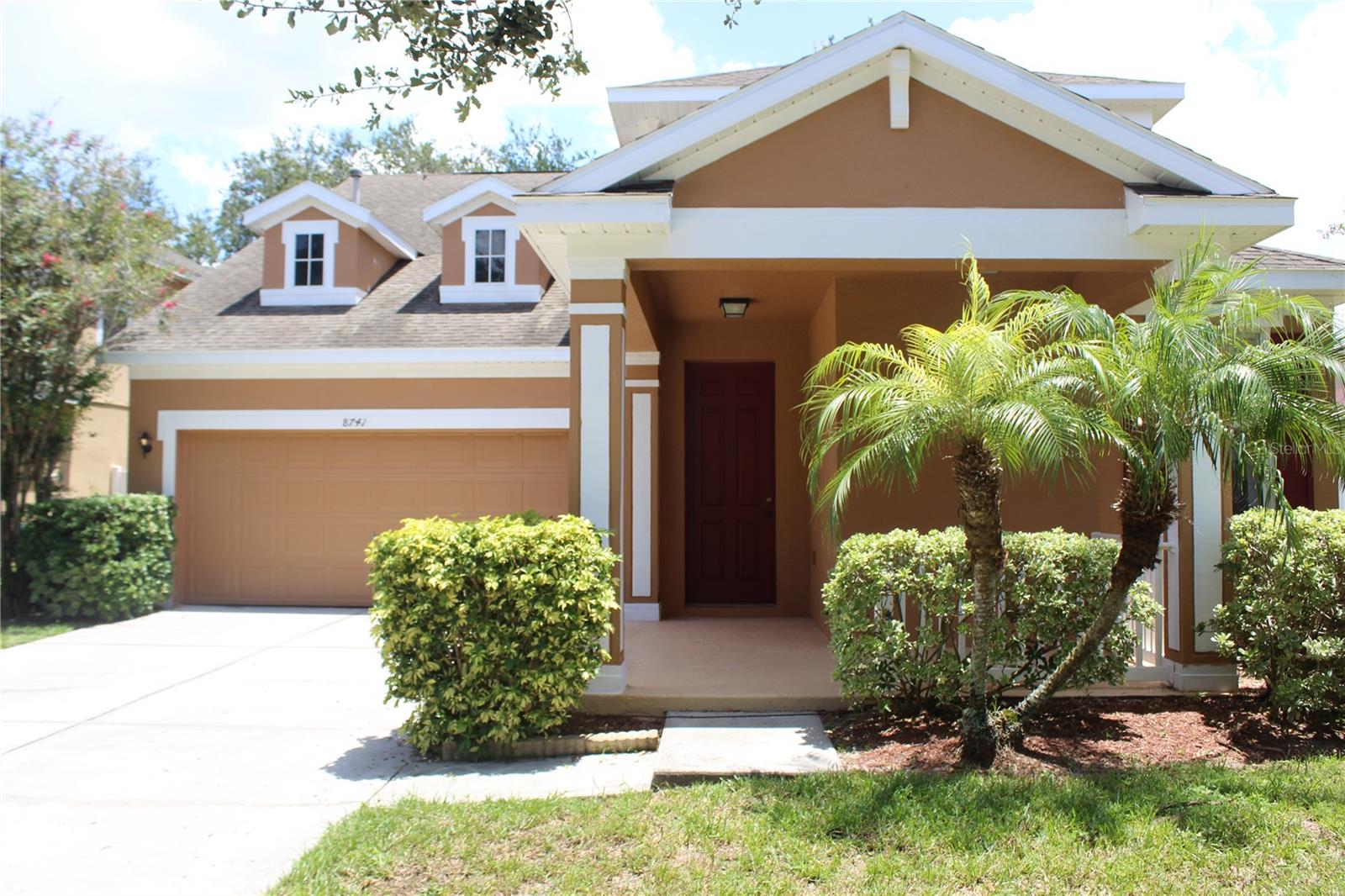 This 4 bedroom property is available immediately. The property has a large formal and dining area which opens via a butlers pantry into the kitchen and huge family room area. All 4 bedrooms and the laundry room are located upstairs. The master bedroom is huge with an equally large walk in closet and bathroom with both a shower and tub. The back yard is totally fenced in. Located in Newbury Park off the 535 the location is close to the I4 and Dr Phillips.