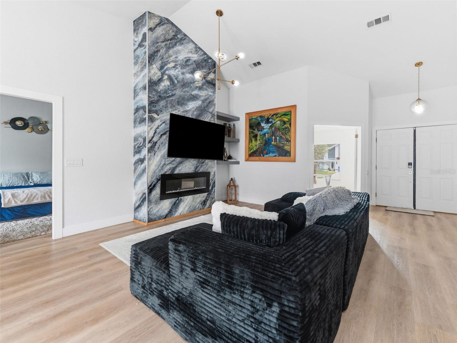 HIGHLAND RIDGE UNIT 1 - Residential