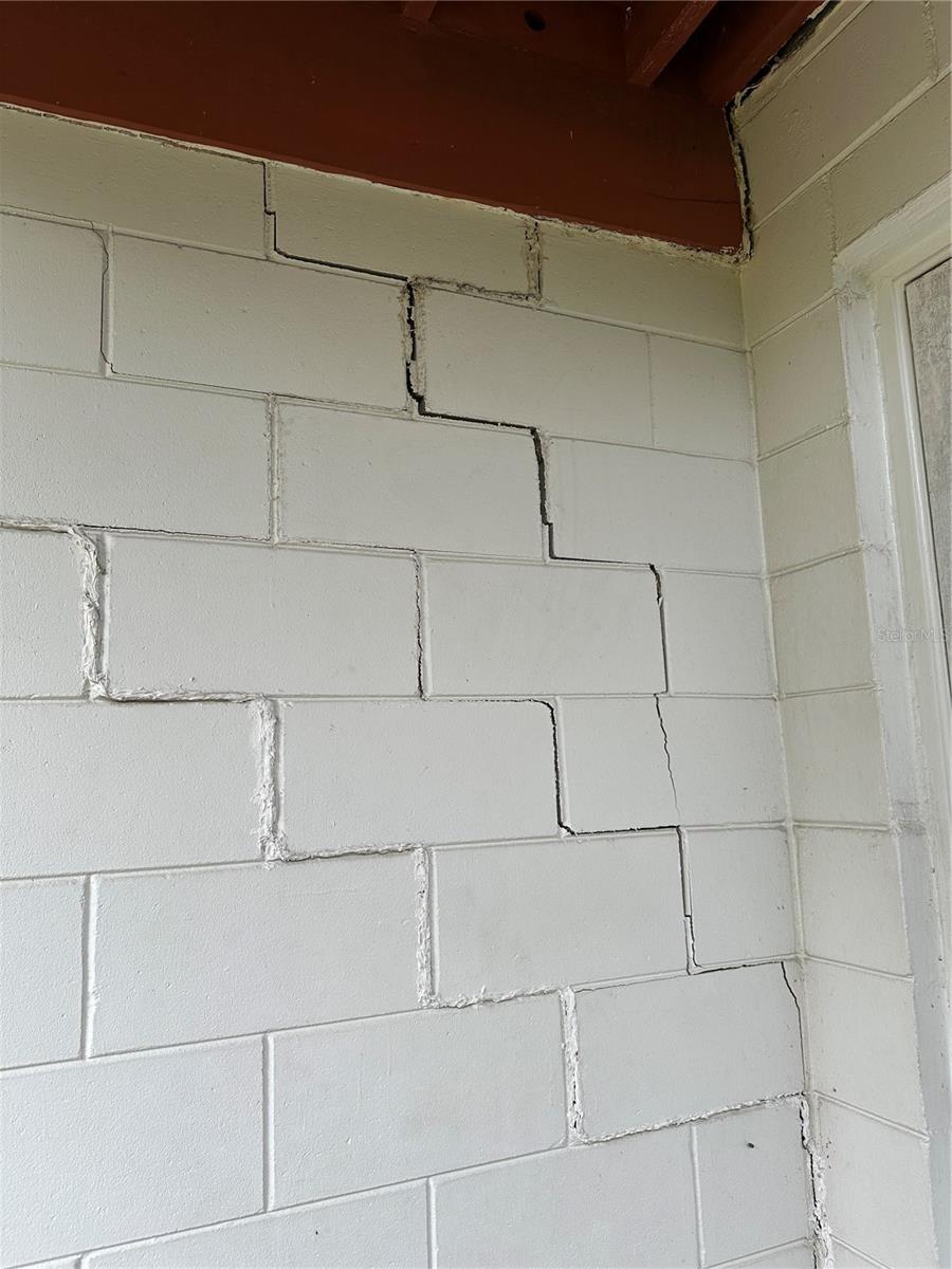 1300 MORNINGSIDE STREET