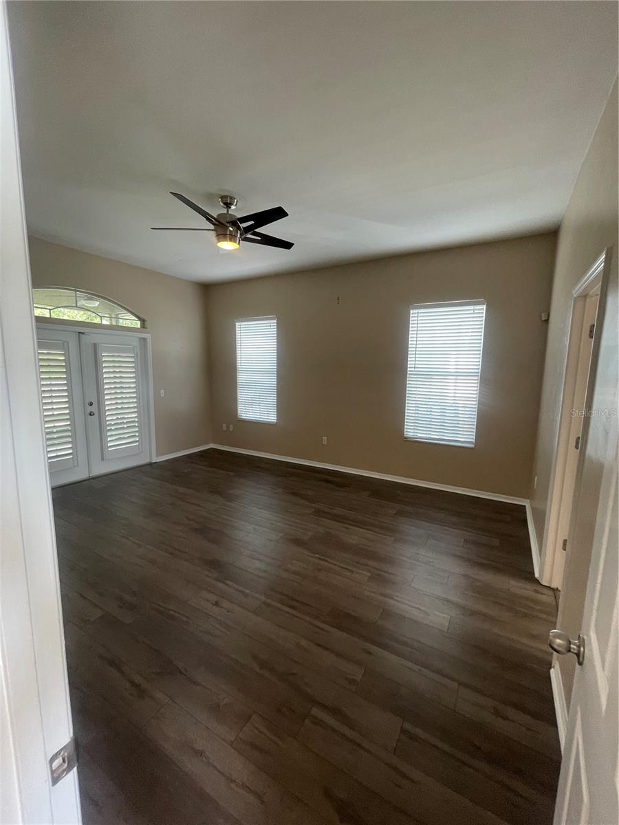 ELLIS PARK PH 1 - Residential Lease