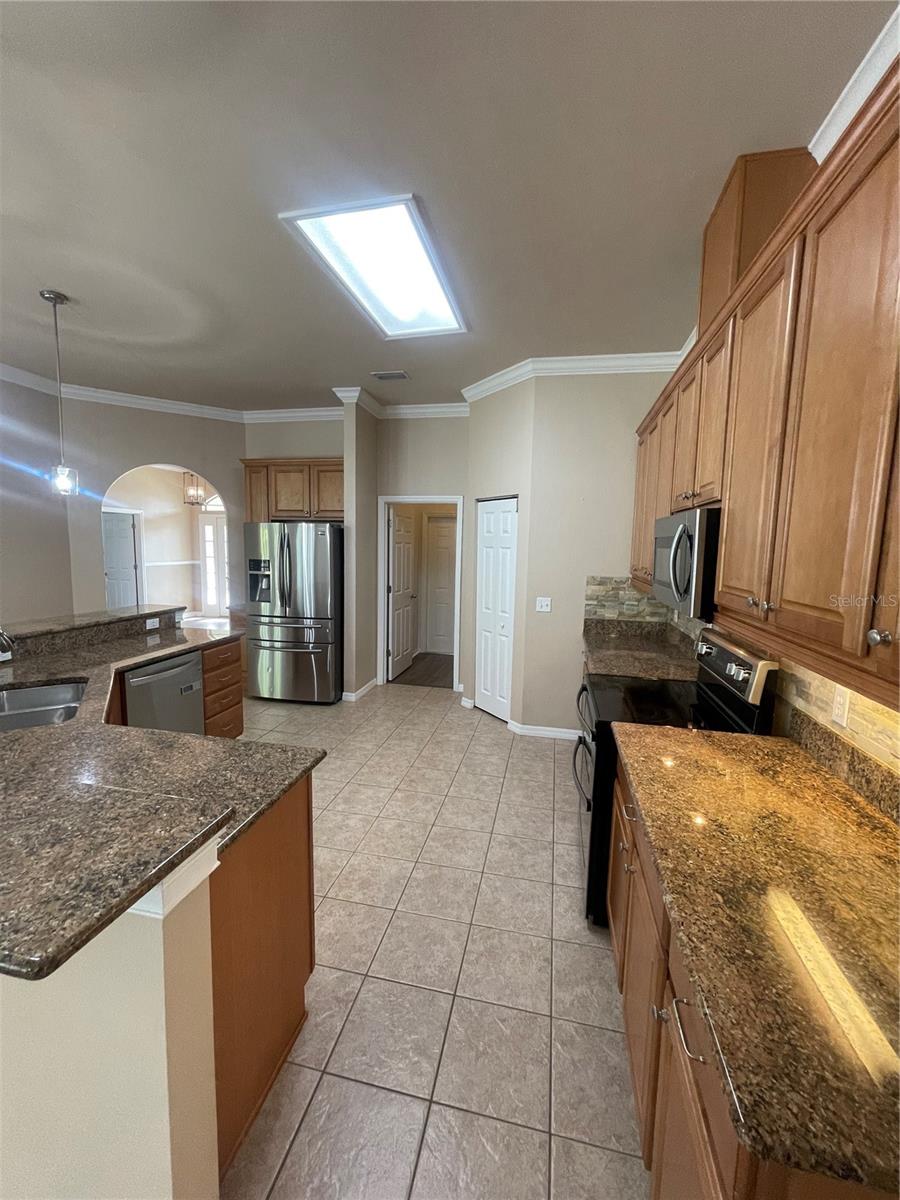 ELLIS PARK PH 1 - Residential Lease