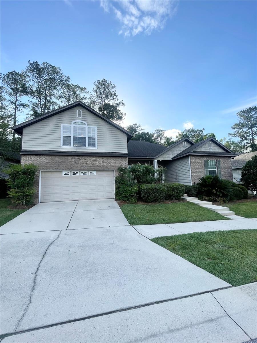 ELLIS PARK PH 1 - Residential Lease