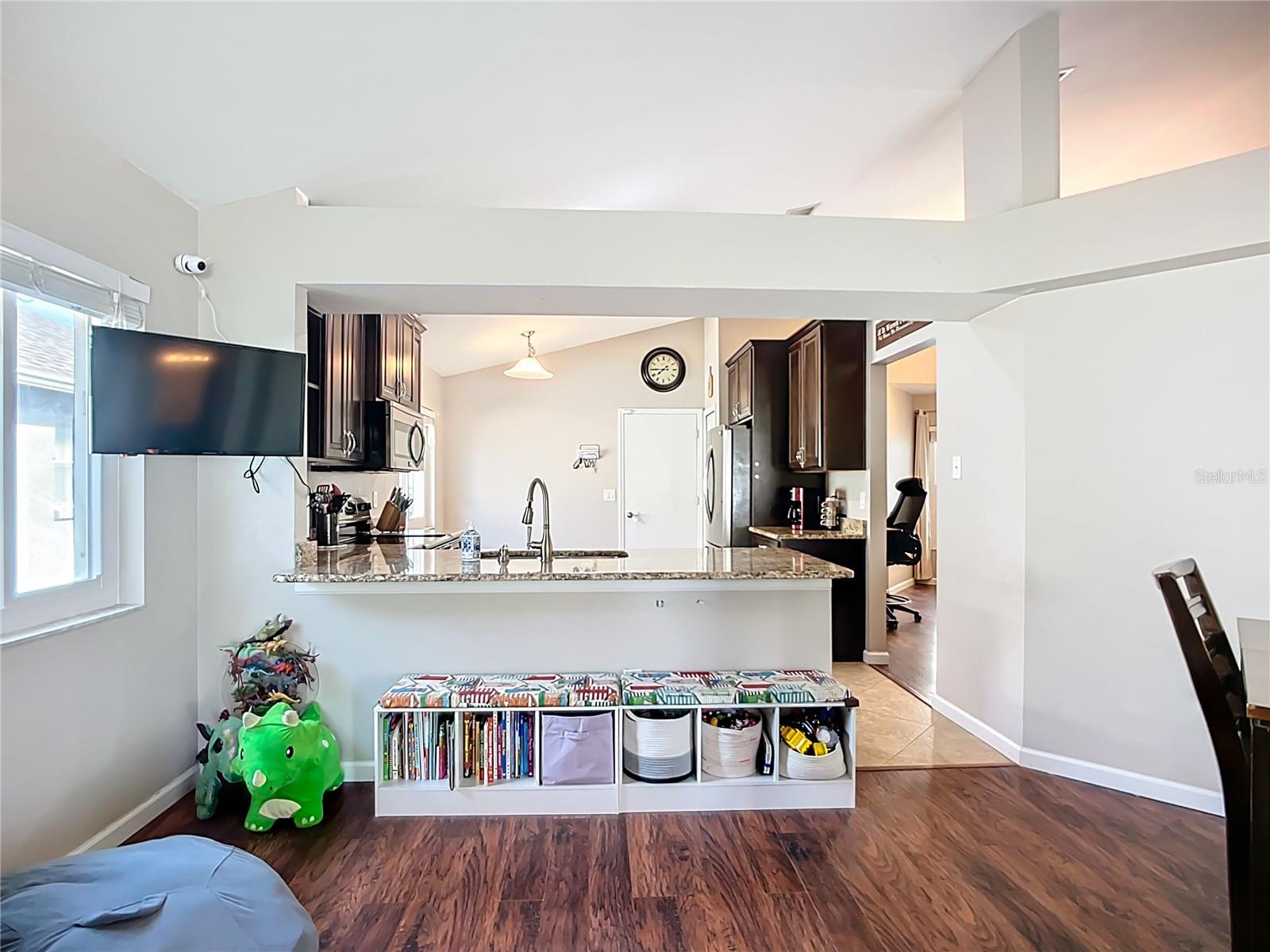 PROVIDENCE LAKES UNIT IV PH - Residential