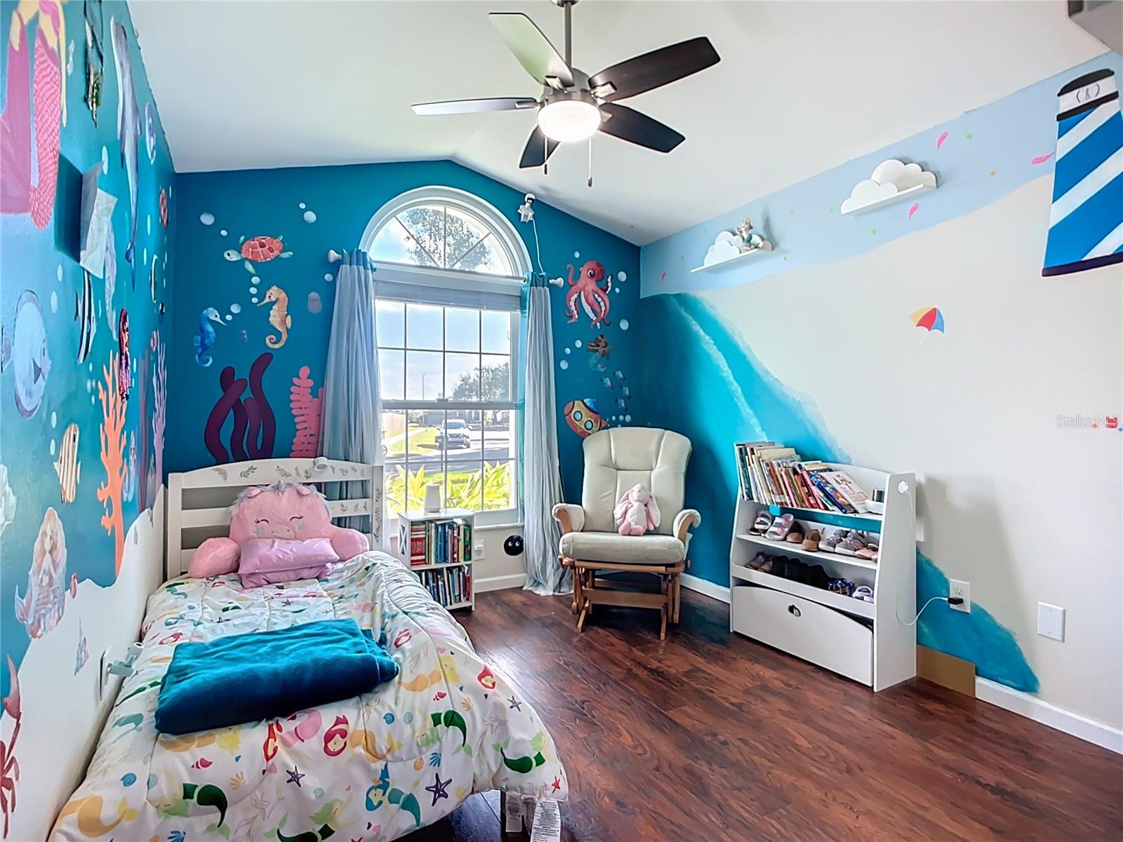 PROVIDENCE LAKES UNIT IV PH - Residential