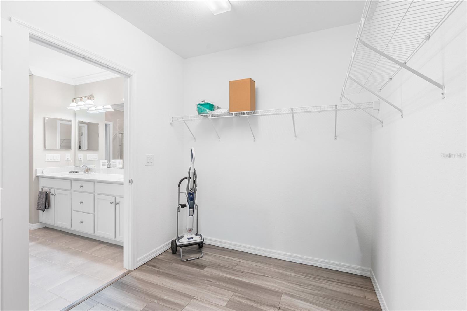 CROOKED CRK 3/SARASOTA NATIONA - Residential