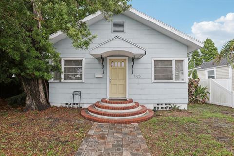 1525 38TH AVENUE N ST PETERSBURG FL 33704
