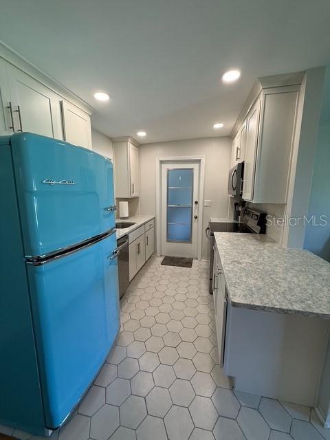 RIVERVIEW ADD 01 - Residential