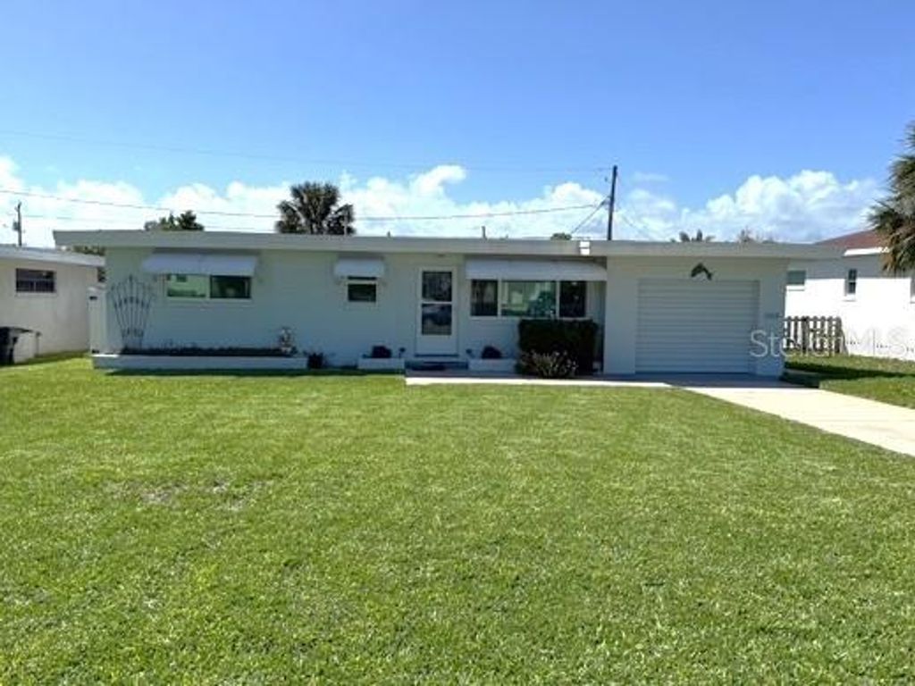 Photo of 3226 S Peninsula Drive, Daytona Beach, FL 32118 (MLS # TB8435412)