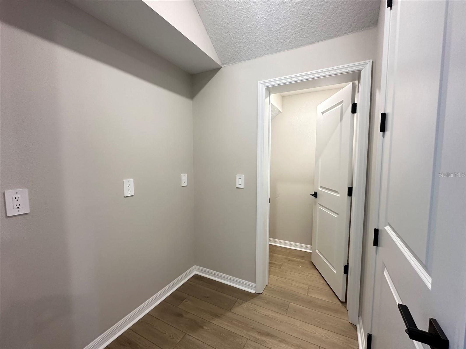 D9G | BERRY BAY PHASE 6 VILLAGE T - Residential