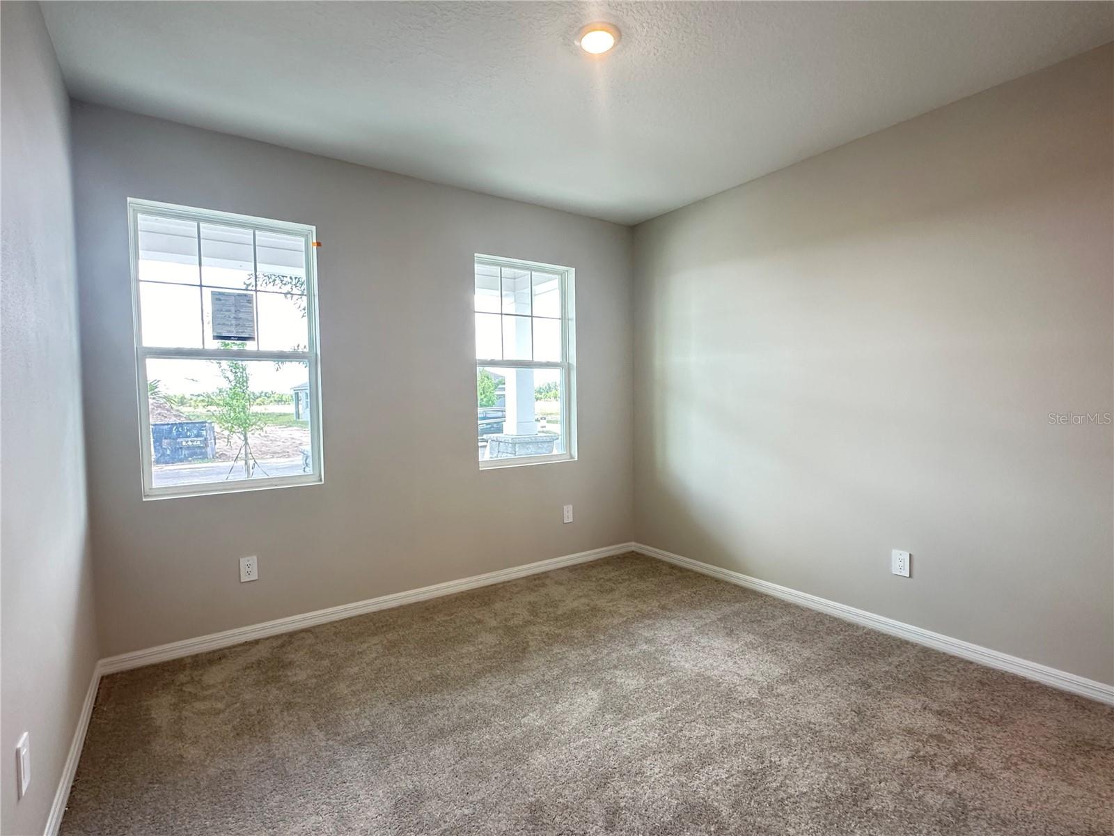5948 FRESH FLORA DRIVE
