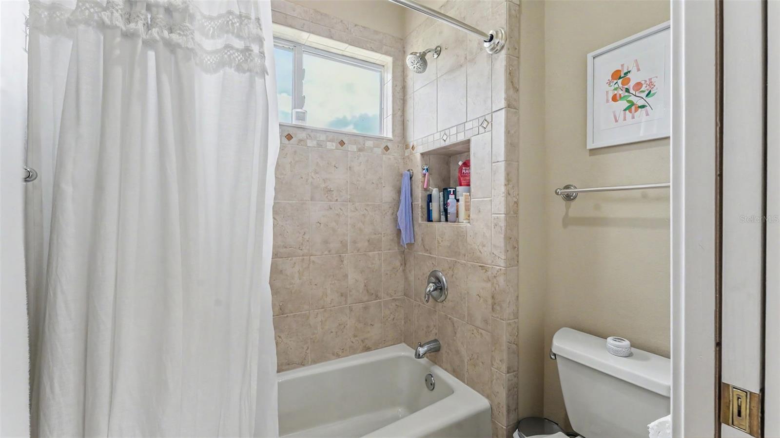 WHISPER WOODS AT EAGLEBROOKE - Residential