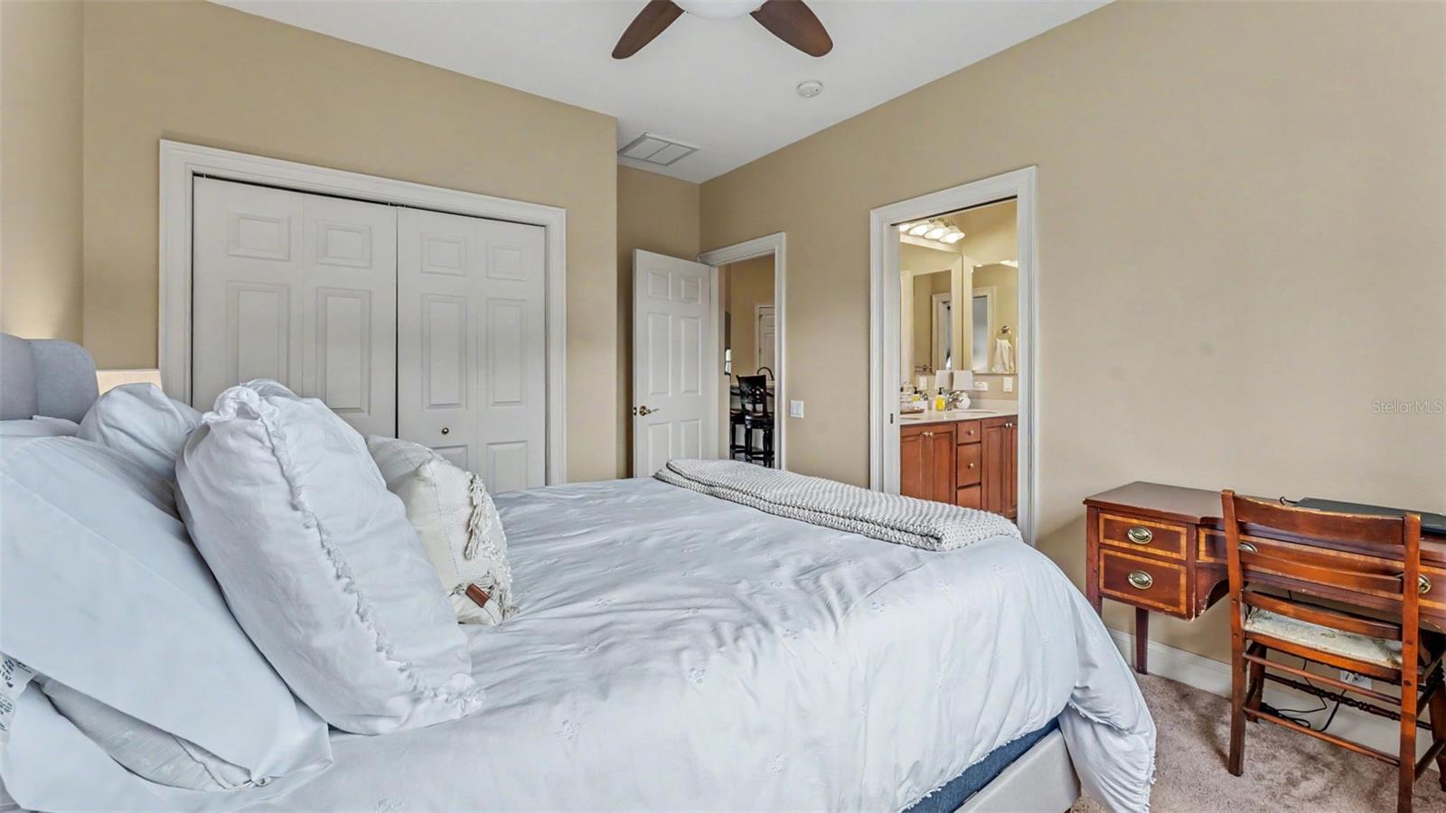WHISPER WOODS AT EAGLEBROOKE - Residential