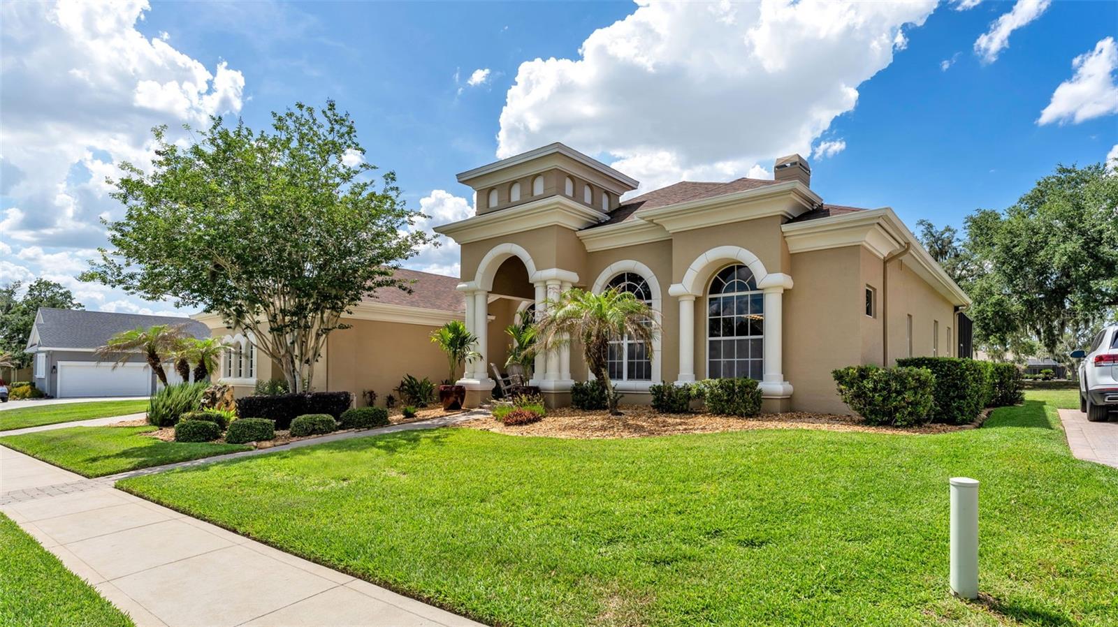 WHISPER WOODS AT EAGLEBROOKE - Residential
